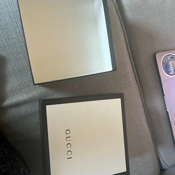 Empty Gucci Box - Picture 3 of 3